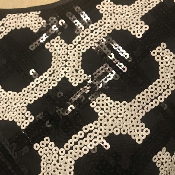 Sequined Sheath Dress - Picture 6 of 7